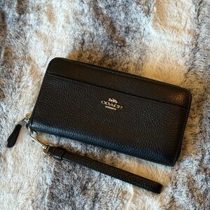 Coach Black Leather Wristlet